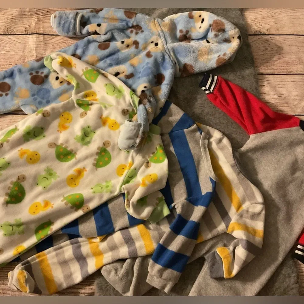 Baby Boy 5 Piece Warm Zip Up Onesie Bundle Lot Size 9M